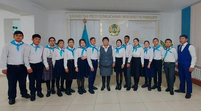 Жыр шұғыла